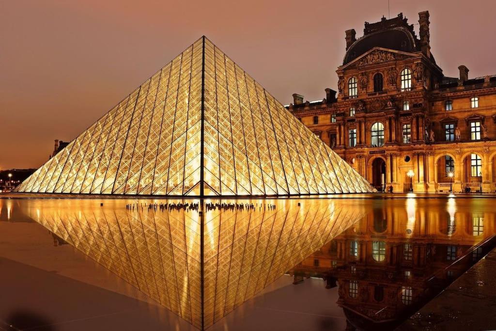 World Of Lovers *Paris*Disney* Bussy-Saint-Georges Exterior foto